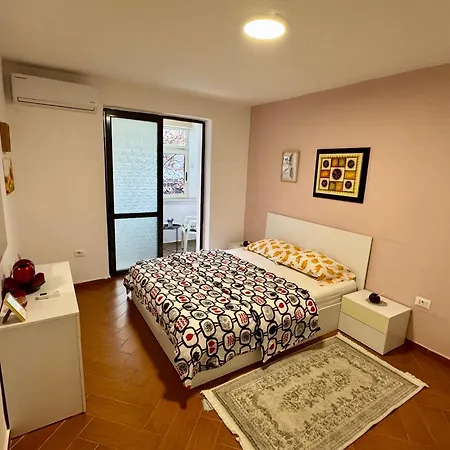 Skerdi's - Center Lägenhet Tirana